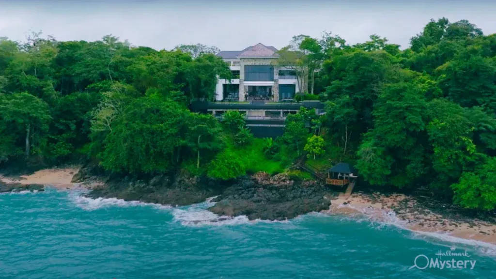 Mystery Island: Winner Takes All Filming Locations